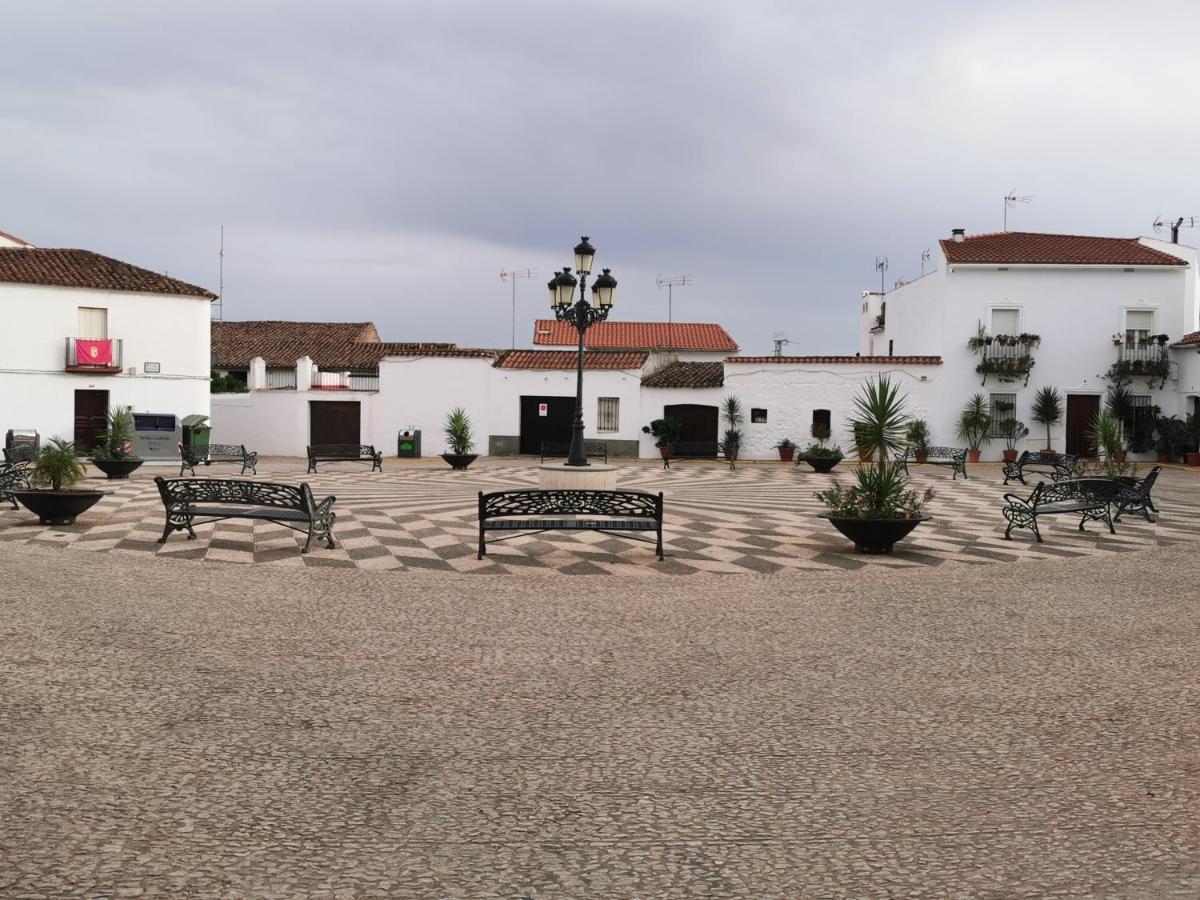 Casa Rural Canaveral De Leon Exterior photo